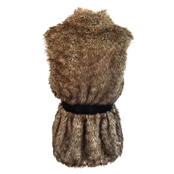 Romeo & Juliet Couture Faux Fur Vest Studded Small - Picture 2 of 5